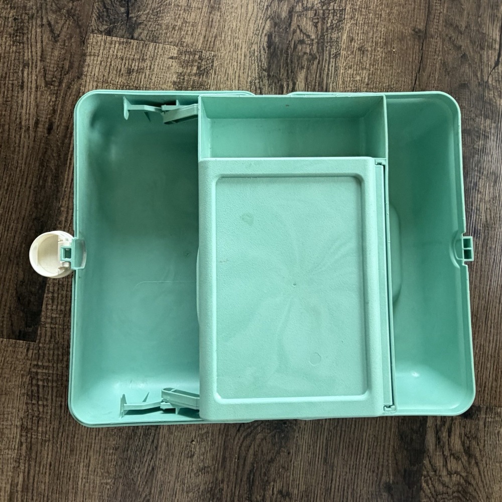 Caboodles On-The-Go Girl Makeup Box, Turquoise on Marble - Picture 7 of 10